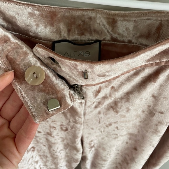 Alexis Domenic Velvet Flares - Blush Pink - Size Medium - Picture 6 of 14